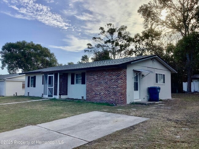 Photo - 7322 Pinehurst Dr