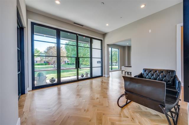 Photo - 4215 Nashwood Ln