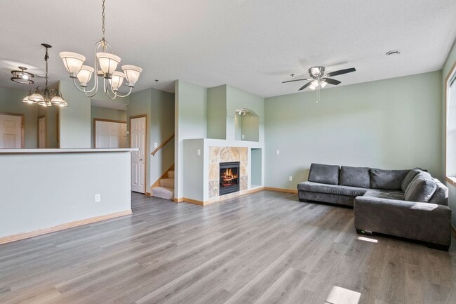 Photo - Freshly Remodeled 3bd 3ba Townhome for Ren...