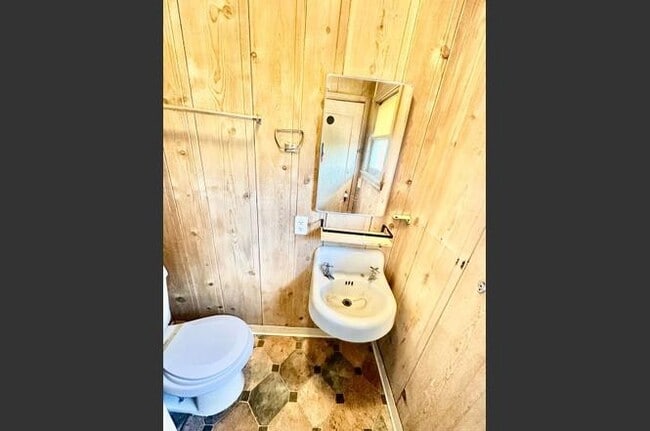 Photo - 387 N Glenn Ave