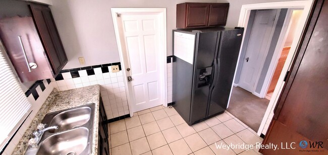 Photo - 1322 Cedar Ave Unit # 1