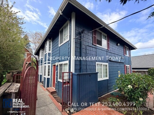 Building Photo - 630-632 S State St Unit 2
