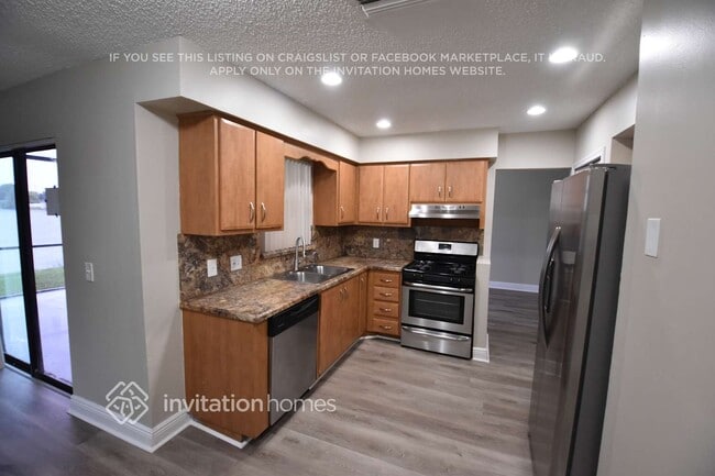 3541 NW 115th Terrace