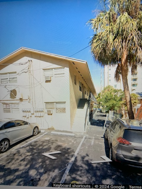 Photo - 626 Datura St Apartment Unit 3