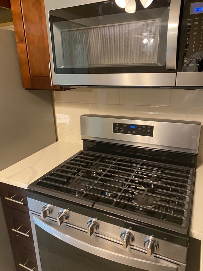 Photo - 15 Gant Cir Unit B