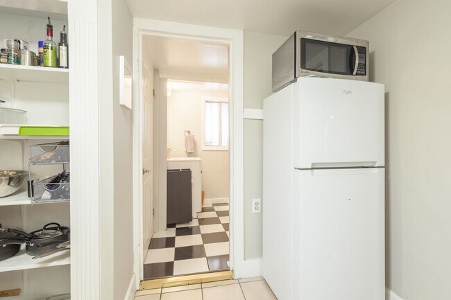 Photo - 3212 Adeline St Unit Lower
