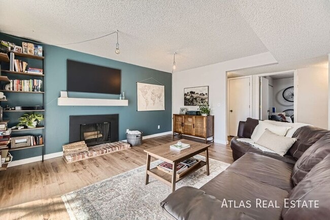 Photo - 3141 S Tamarac Dr