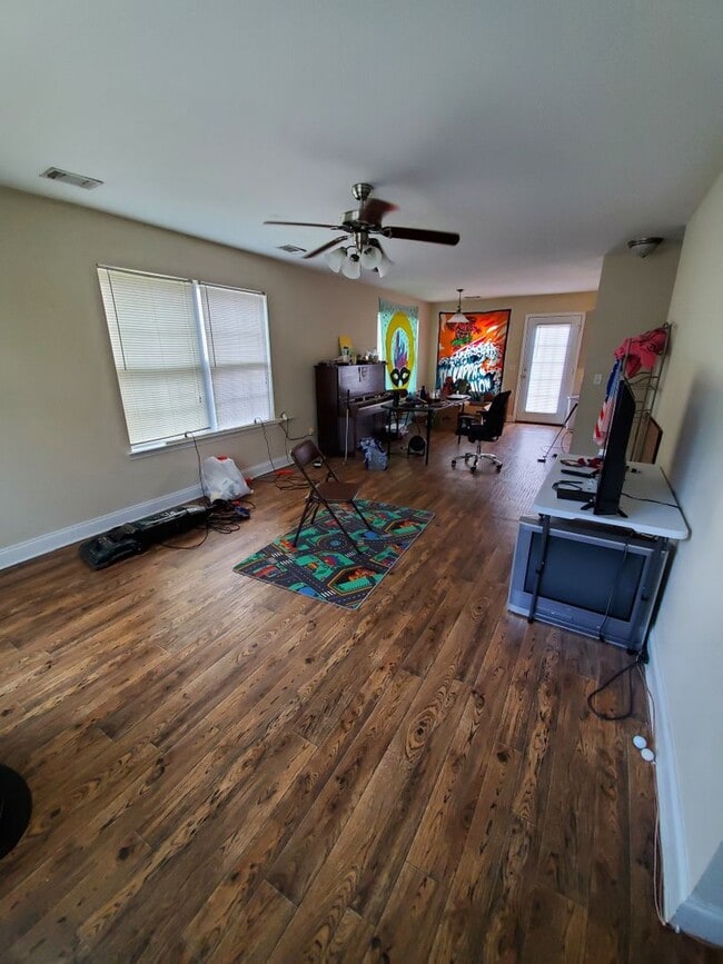 Photo - 352 Langston Chapel Rd