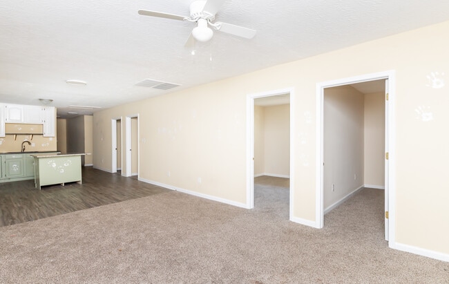 Photo - 1722 Gallagher St