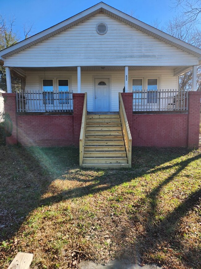 4br/2ba House in Downtown (Durham) - 4br/2ba House in Downtown (Durham)