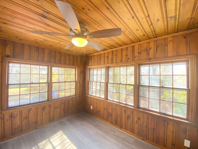 Photo - 94 Millville St