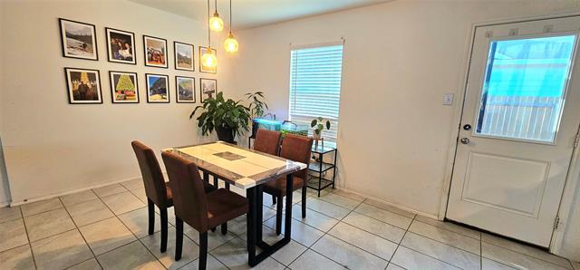 Photo - 2704 Slatewood Dr