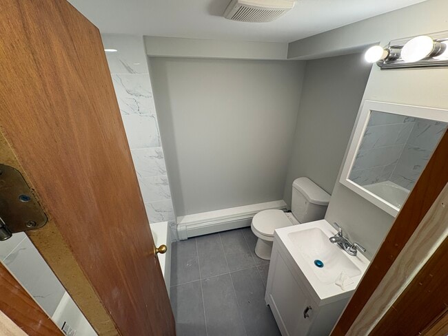 Photo - 170 Woodland Ave Unit 1