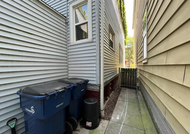 Photo - 1709 N Astor St