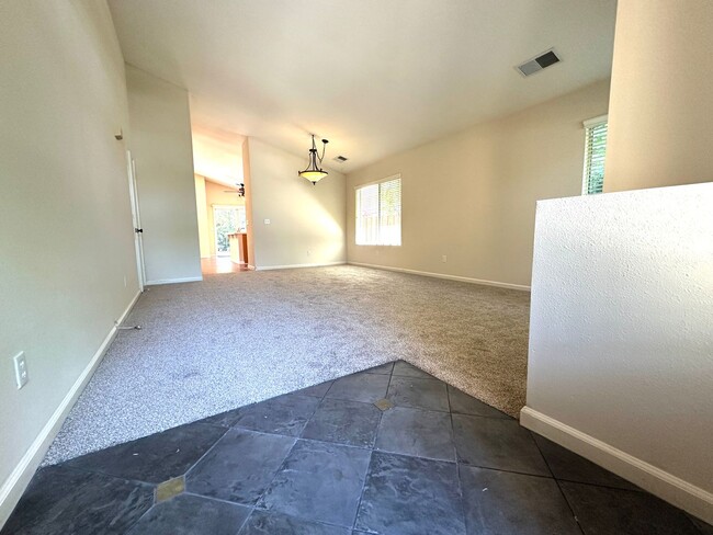 Photo - Single Story 3 Bed 2 Bath in Apple Hill!