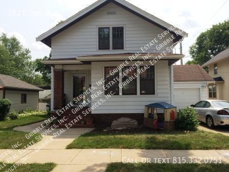 Photo - 2021 2nd Ave