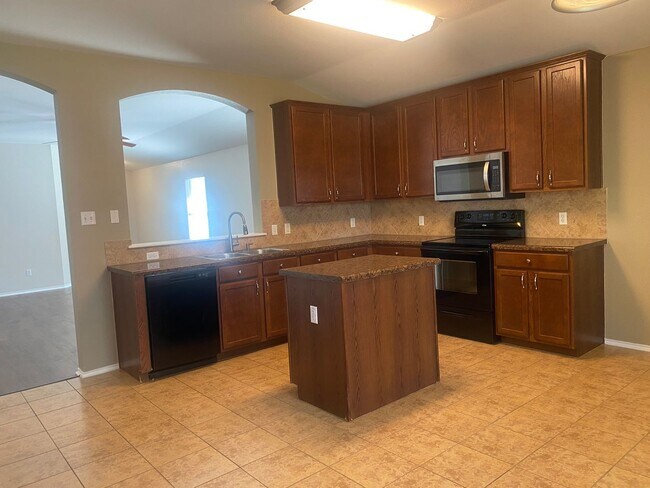 Photo - 3 BEDROOM, BELTON ISD