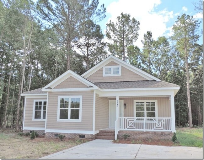 Photo - 4843 Jamestown Dr NW House