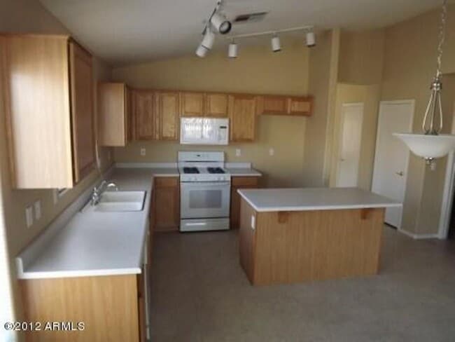 Photo - 9328 W Monroe St