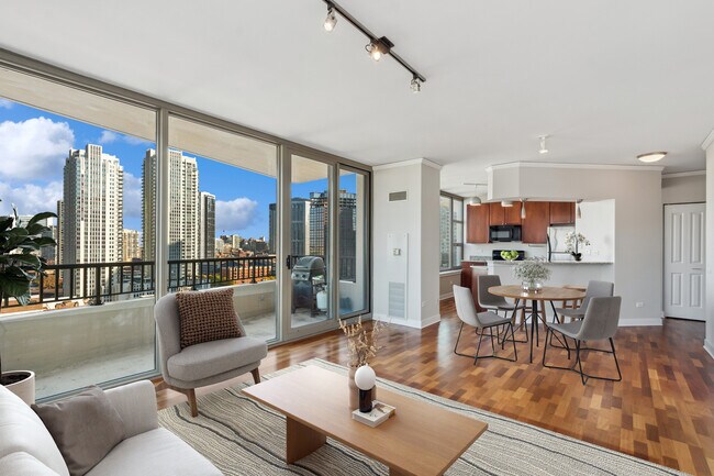 Photo - 200 N Jefferson St Unit 804