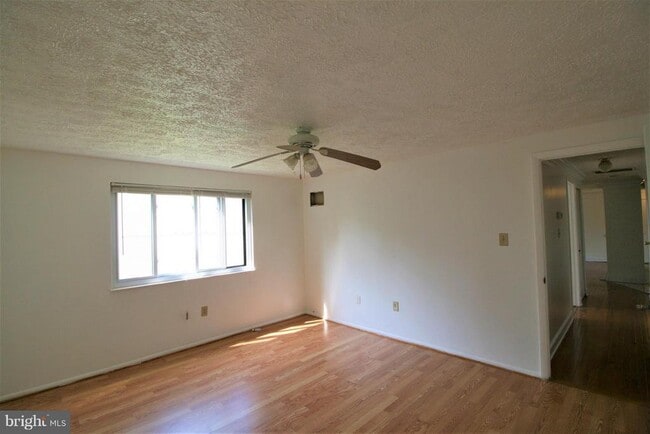 Photo - 19517 Gunners Branch Rd Unit 424