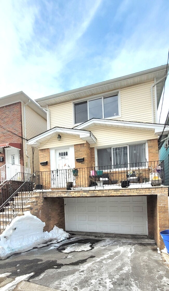 Photo - 7011 Grand Ave Unit #2