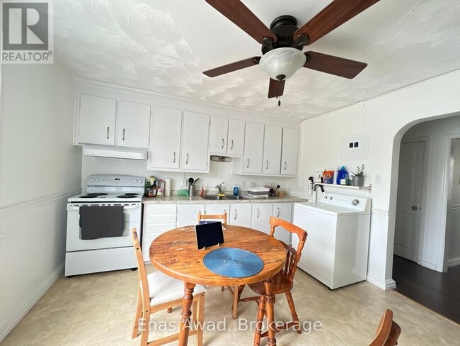 Photo - 72 Jolliet Ave Unité 3