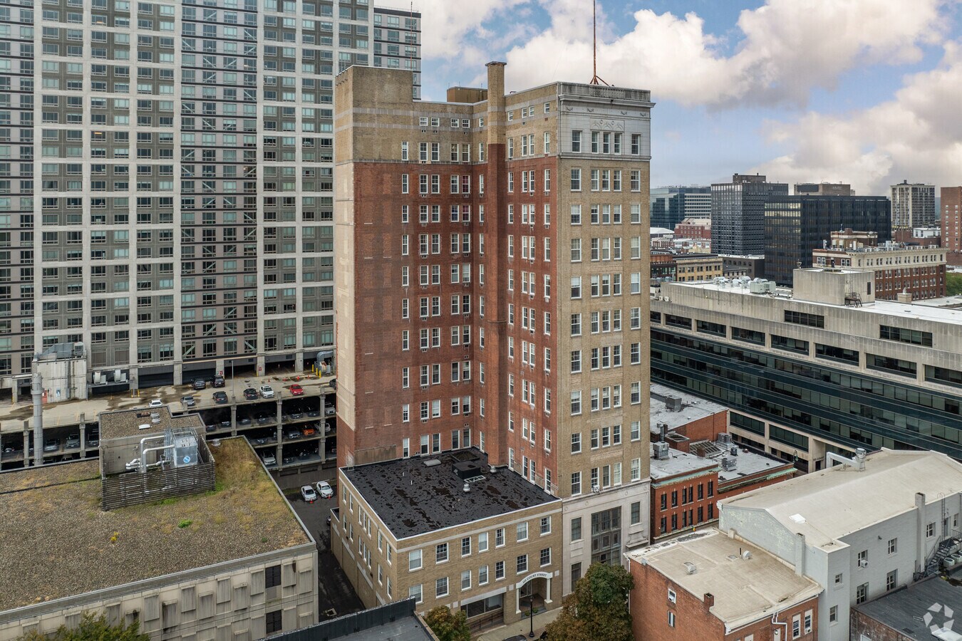 124 Court St, New Haven, CT 06511 - Condos at Center Court