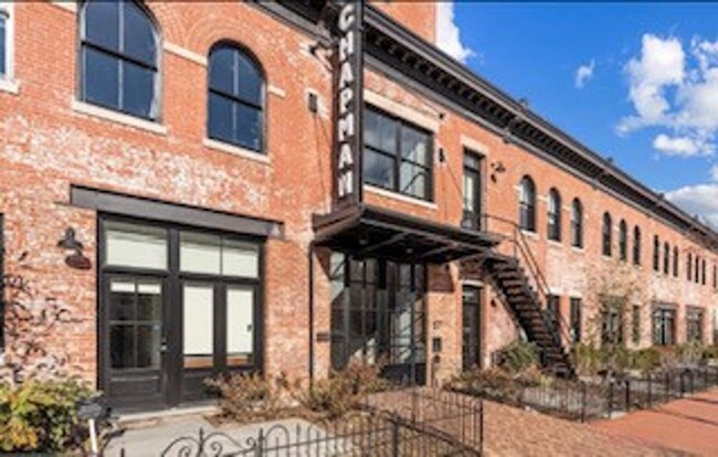 Stunning 1 BR/1 BA Condo in Truxton Circle! - Stunning 1 BR/1 BA Condo in Truxton Circle!