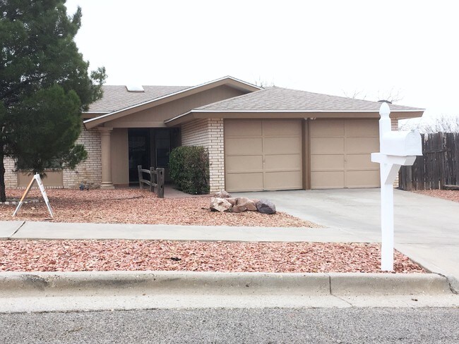 Photo - 866 Nita Fay Dr