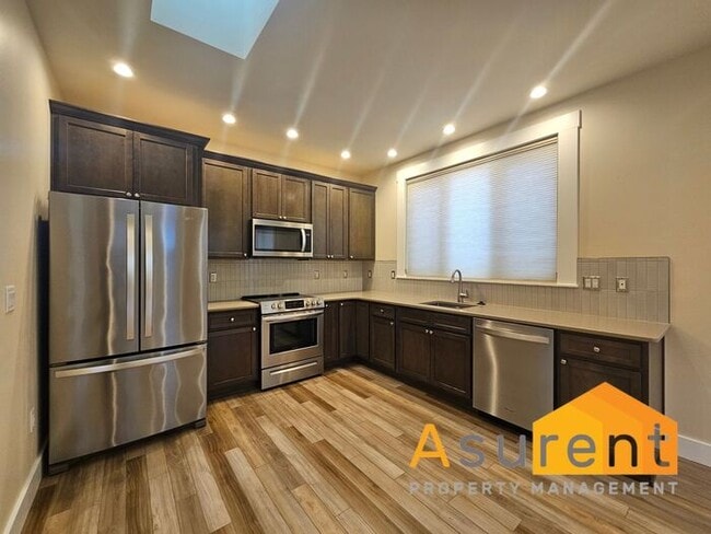 Photo - Cute Cottage in Railroad District of Ashland