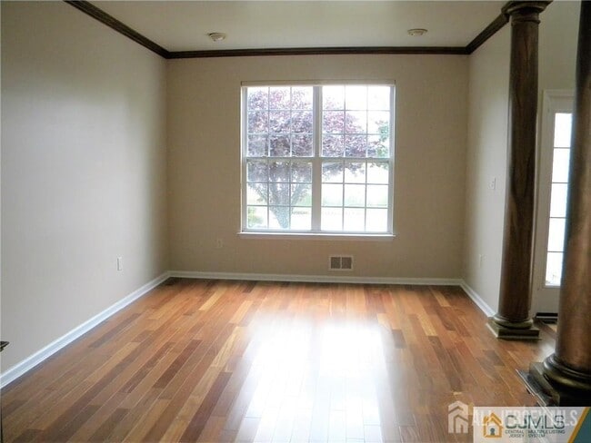 Photo - 106 Sayreville Blvd S