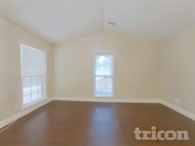 Photo - 2254 Clonmel Pl