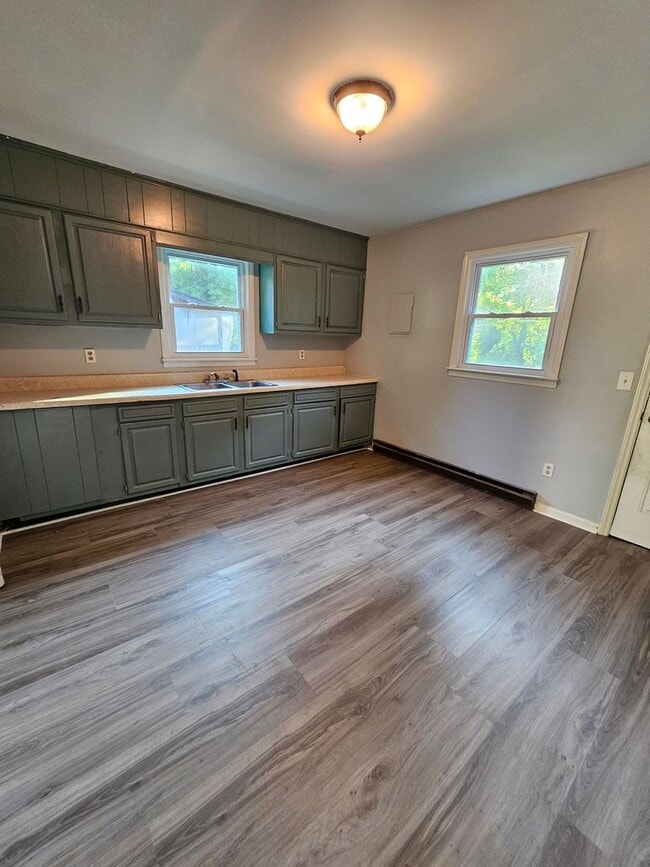 203 Brinkley Pl