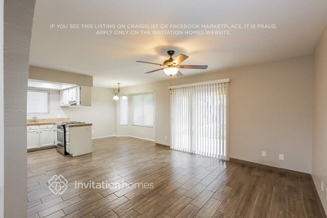 Photo - 2218 W Knox Rd