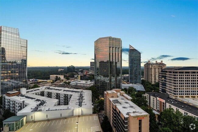 Building Photo - 3324 Peachtree Rd Unit 1919 Rental
