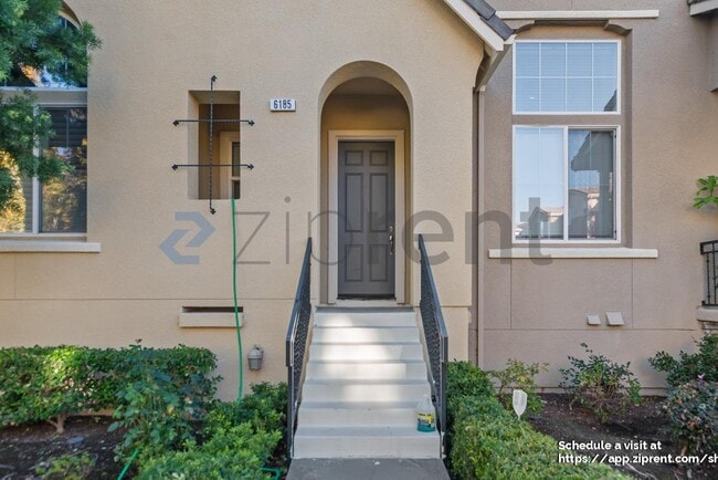 Photo - 6185 Yardley Ln