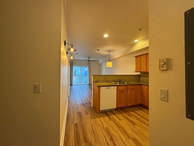 Photo - Downtown  1 Bed 1 Bath Condo Unit Close to Everything New Flooring New Appliances