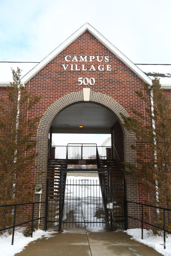 Campus Village Flint