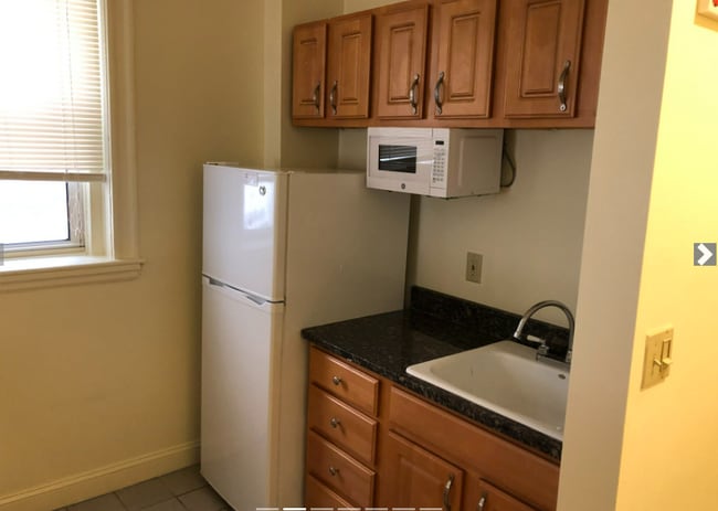 Building Photo - 69 Park Dr Rental