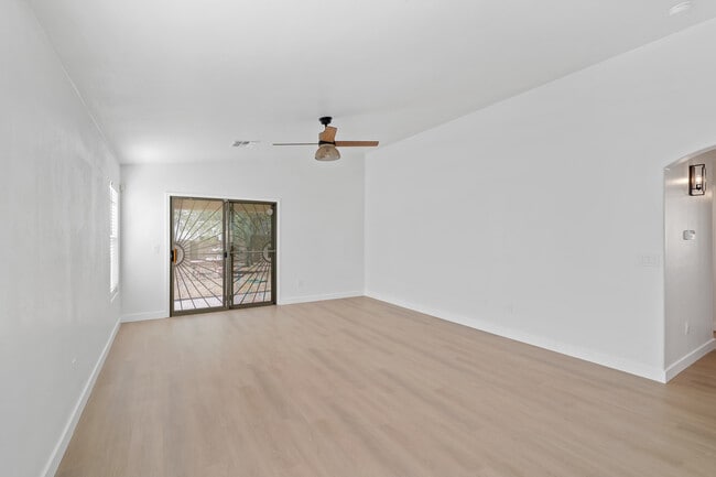 Photo - 3721 W Avenida Fria