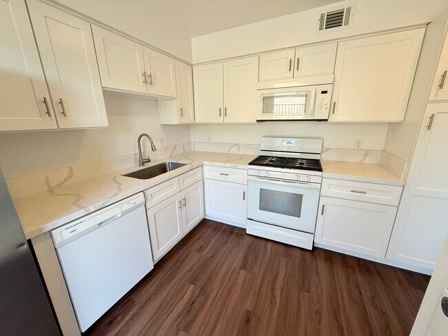 Photo - 173 N Kalorama St Unidad 173 N Kalorama St