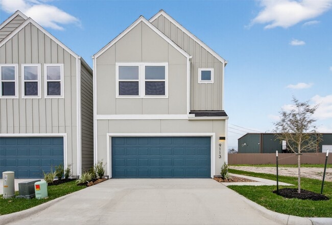 Building Photo - 9113 Highland Northern Wy