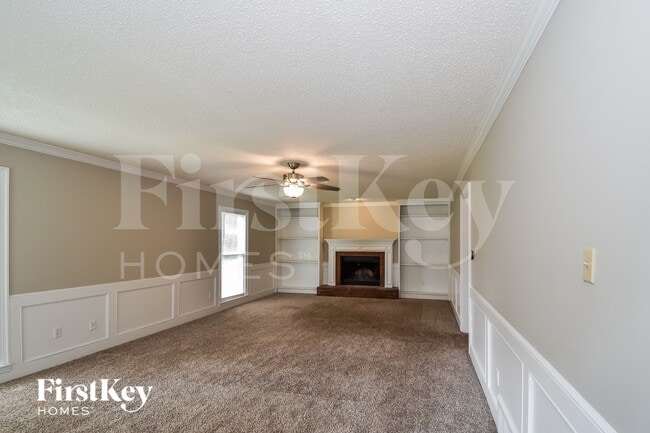 Photo - 1465 Fox Trace Dr