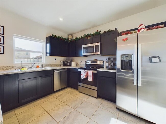 Photo - 1424 Feather Ln