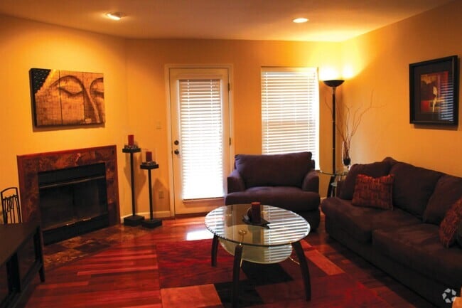 Building Photo - 903 Quail Meadows Ct Rental