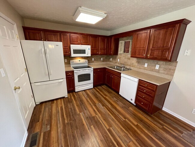 Photo - Nice 3 Bedroom Home For Rent