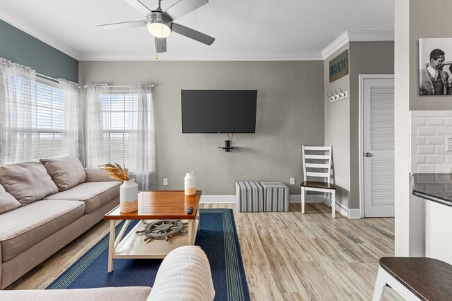 Building Photo - 14802 Whitecap Blvd Rental
