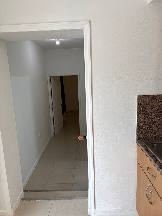 Photo - 360 NW 58th Ave Unit In Law Qtr