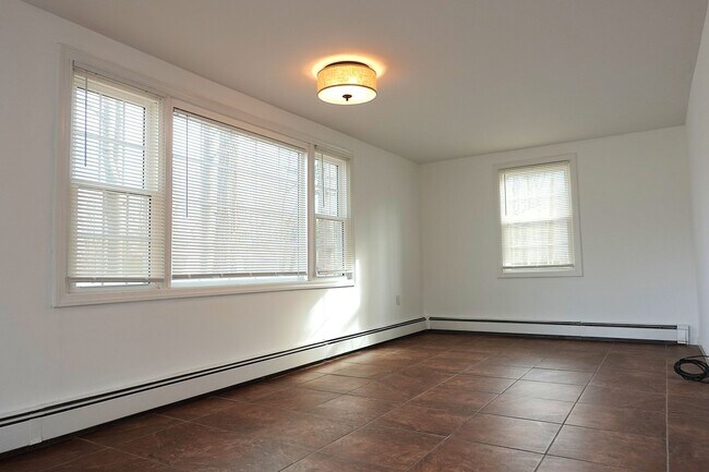 Photo - Updated 3 Bedroom / 2 Bath Home